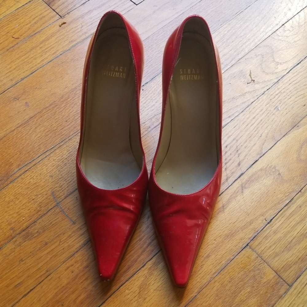 Used Stuart Weitzman bloody red heel